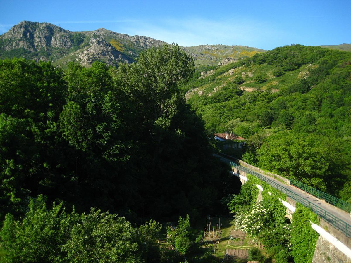 L'Auberge De Montpezat 객실 사진